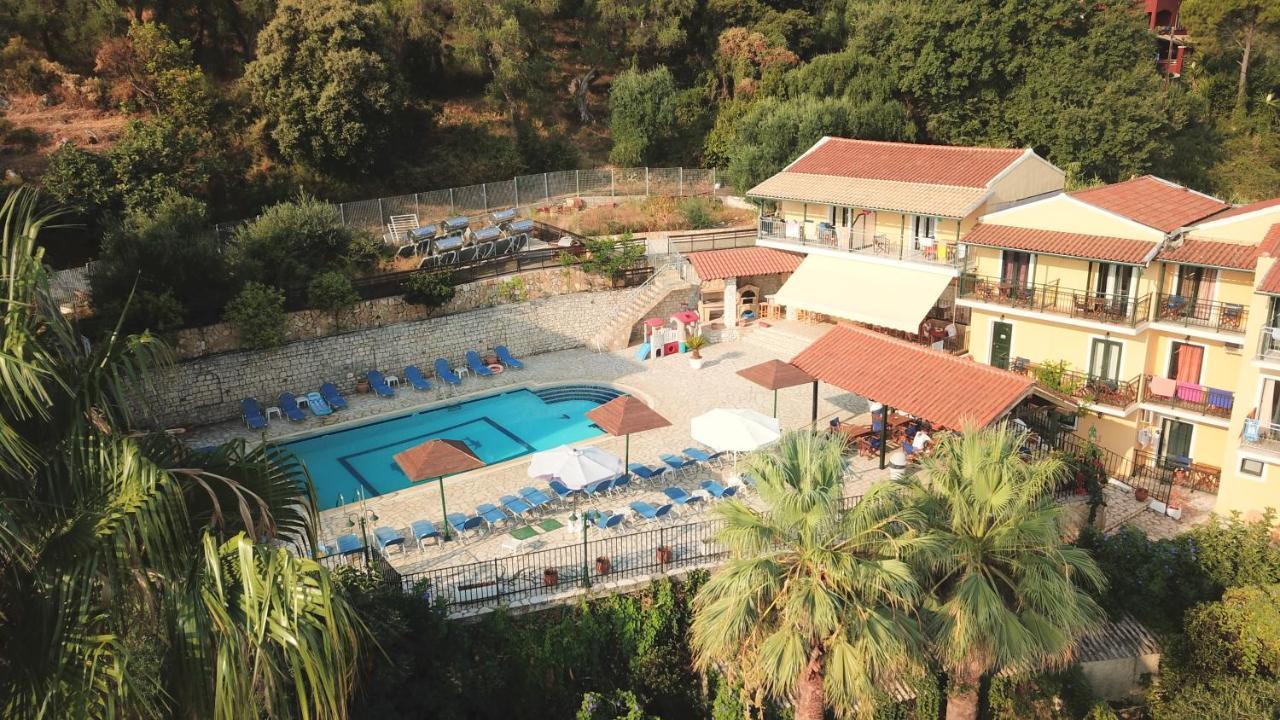 Kerkyra Beach Hotel & Apartments Benitses  Bagian luar foto