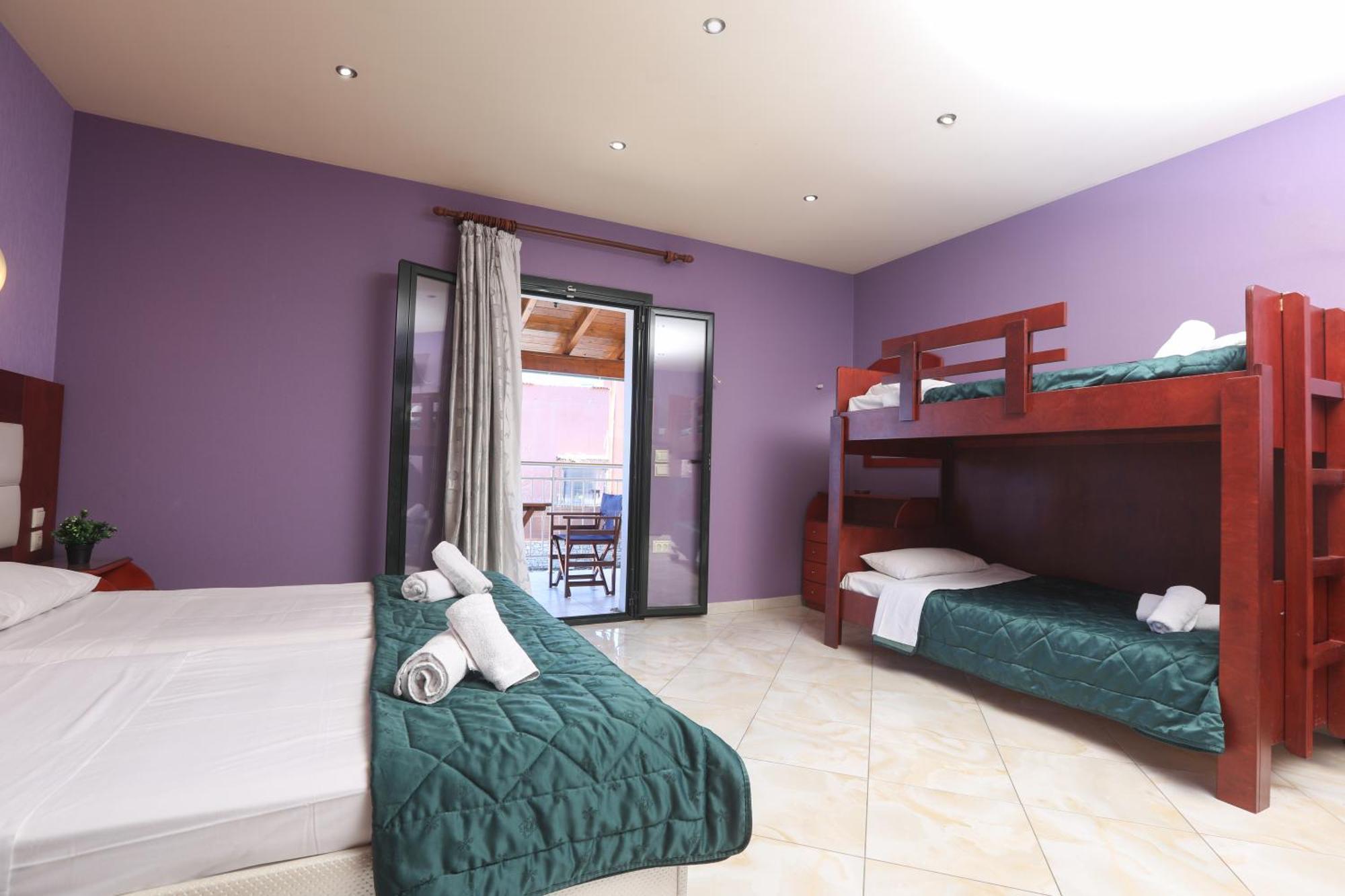 Kerkyra Beach Hotel & Apartments Benitses  Bagian luar foto