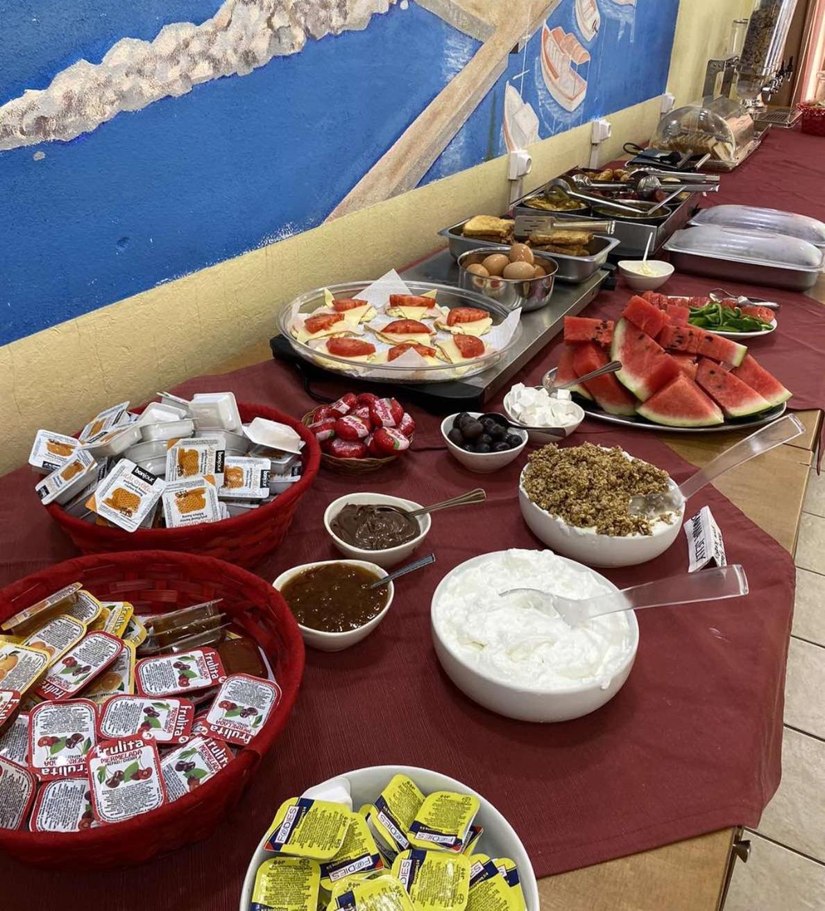 Kerkyra Beach Hotel & Apartments Benitses  Bagian luar foto